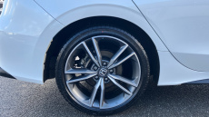 Honda Civic 2.0 eHEV Advance 5dr CVT Hybrid Hatchback